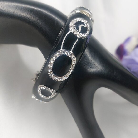 Lia Sophia Bracelet Black Shiny Oval Rhinestones Enamel Clamper Safety Clasp EUC - Picture 7 of 9